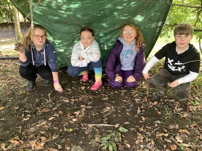Image of Super Shelter Building in Year 5!